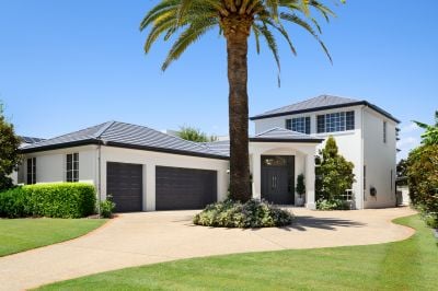 Sold by Broc Pearson 0492 002 094