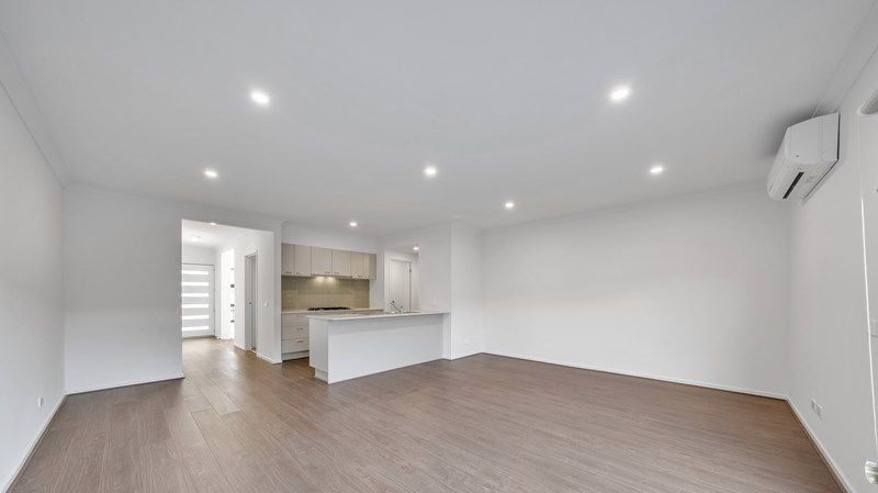 Modern 3-Bedroom Townhouse in a Convenient Location