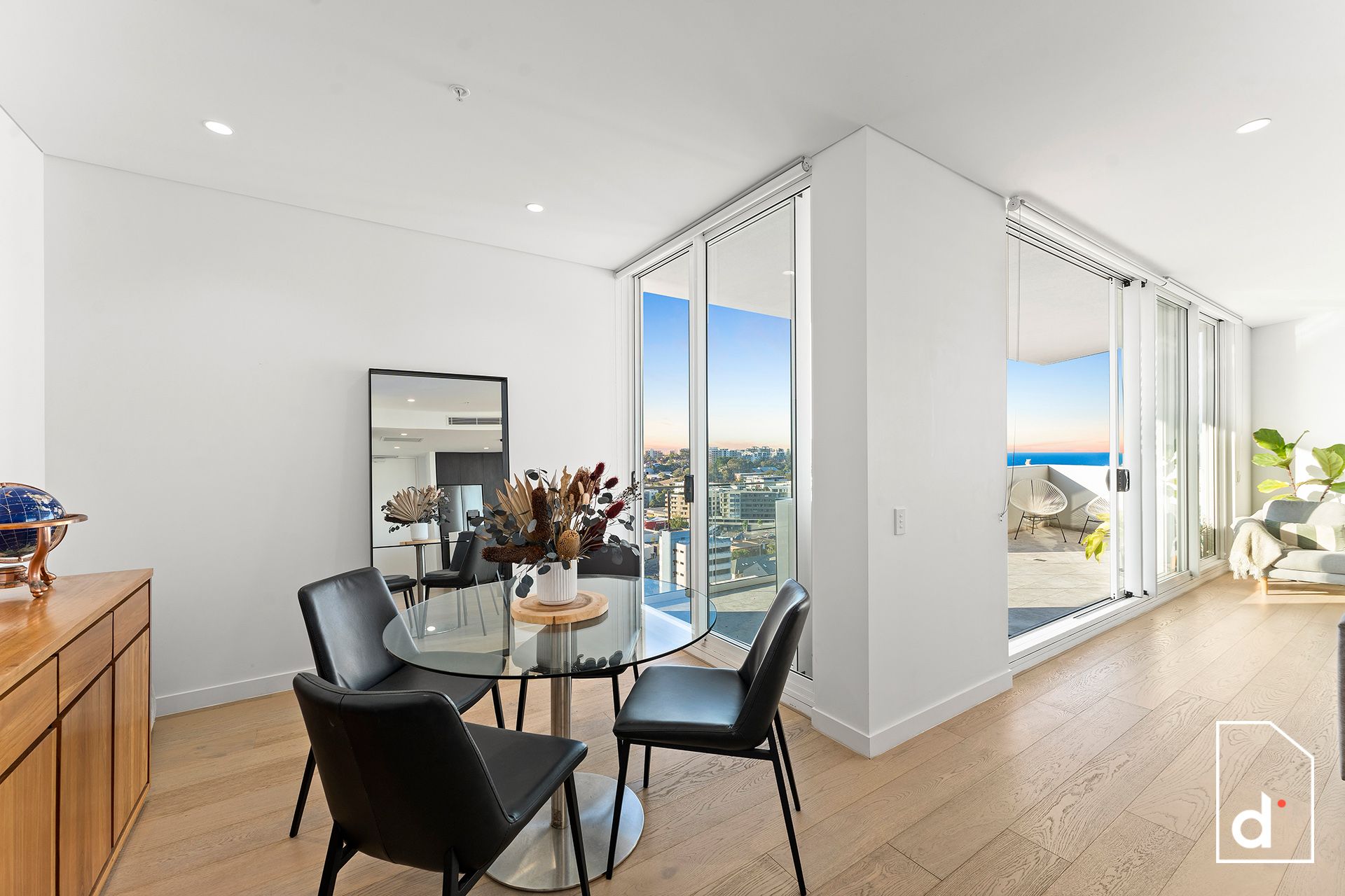 1403/26 Young Street, Wollongong NSW