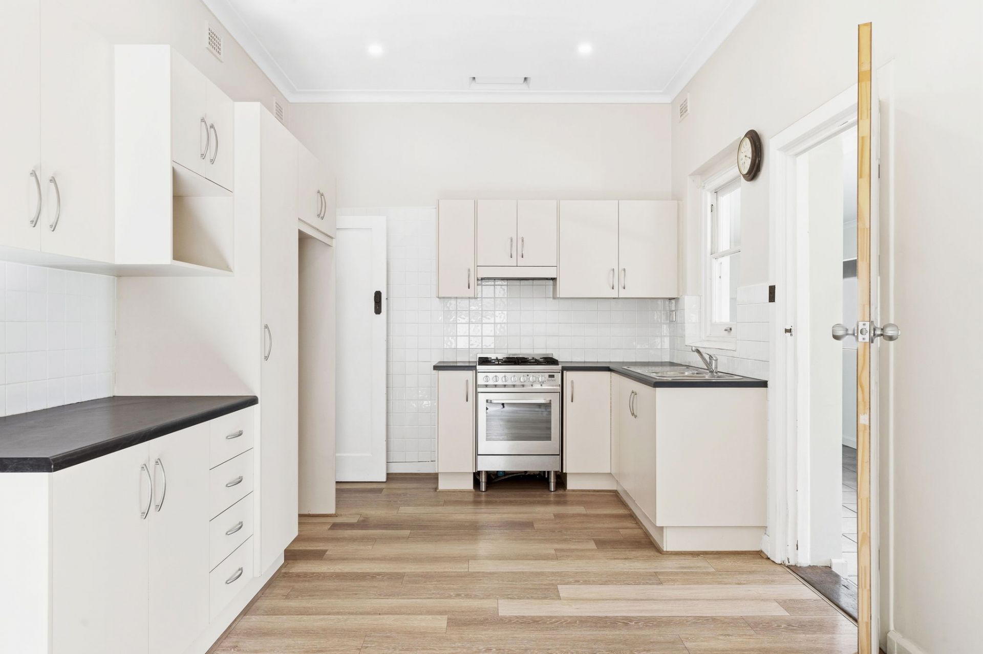44 Holbrooks Road, Flinders Park, Flinders Park - Thumbnail 8