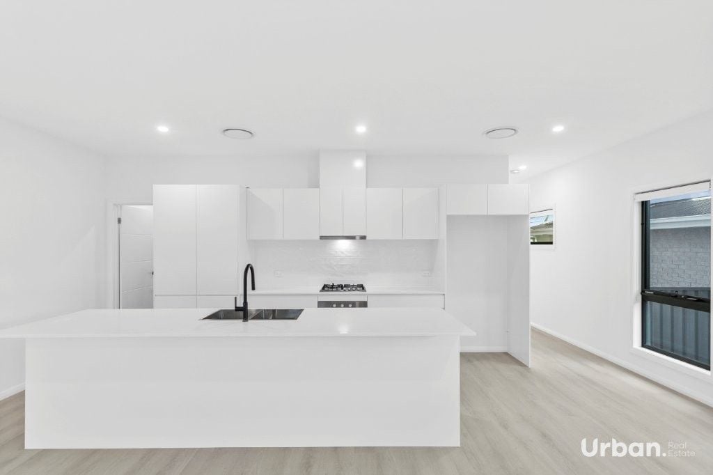 Tullimbar 41 Jersey Avenue