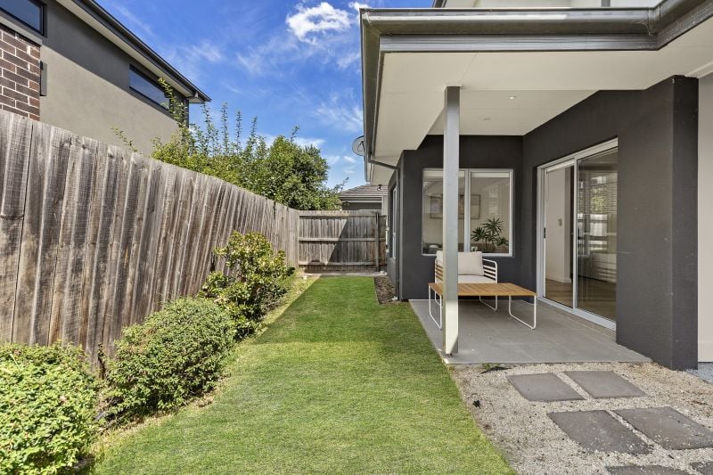 2/7 Poplar Street, Thomastown