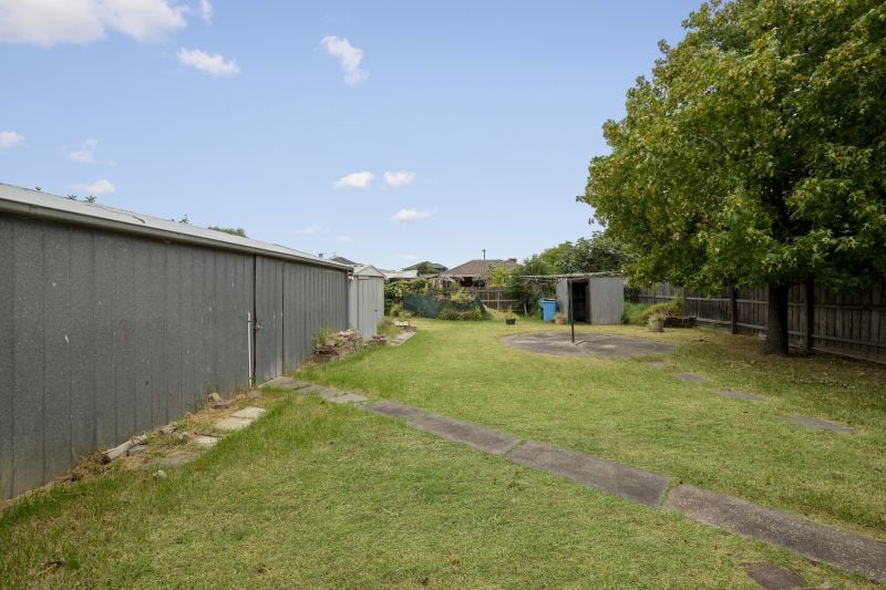 36 Poplar Street, Thomastown