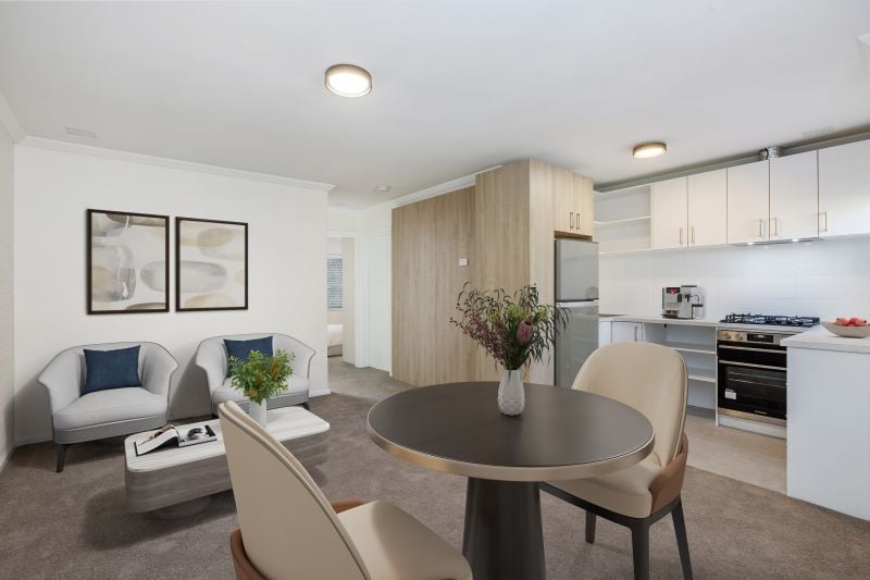 9J/59 Tenth Avenue, Inglewood