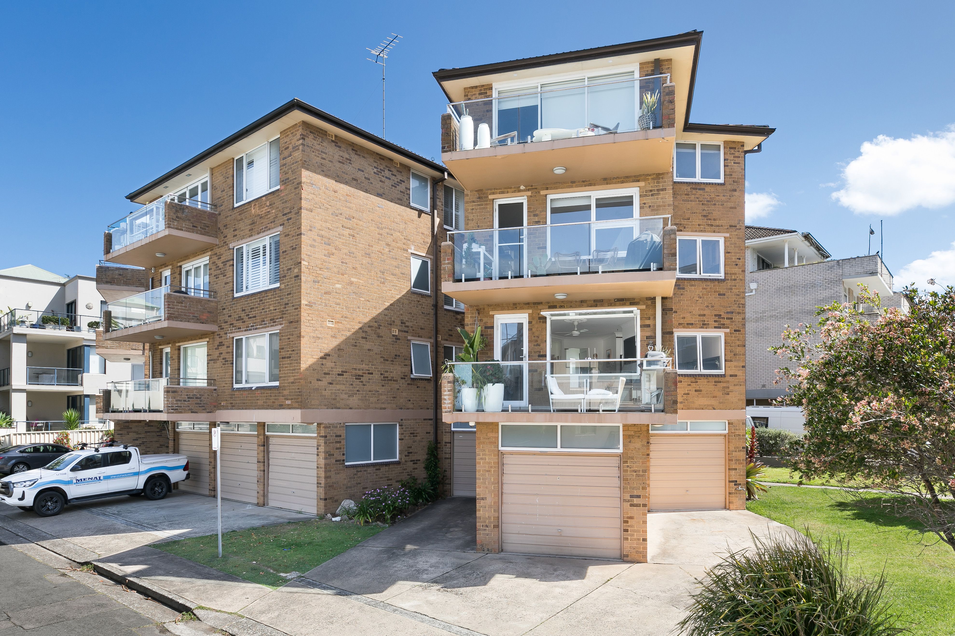 1/4 Elizabeth Place, CRONULLA, Cronulla - Thumbnail 2