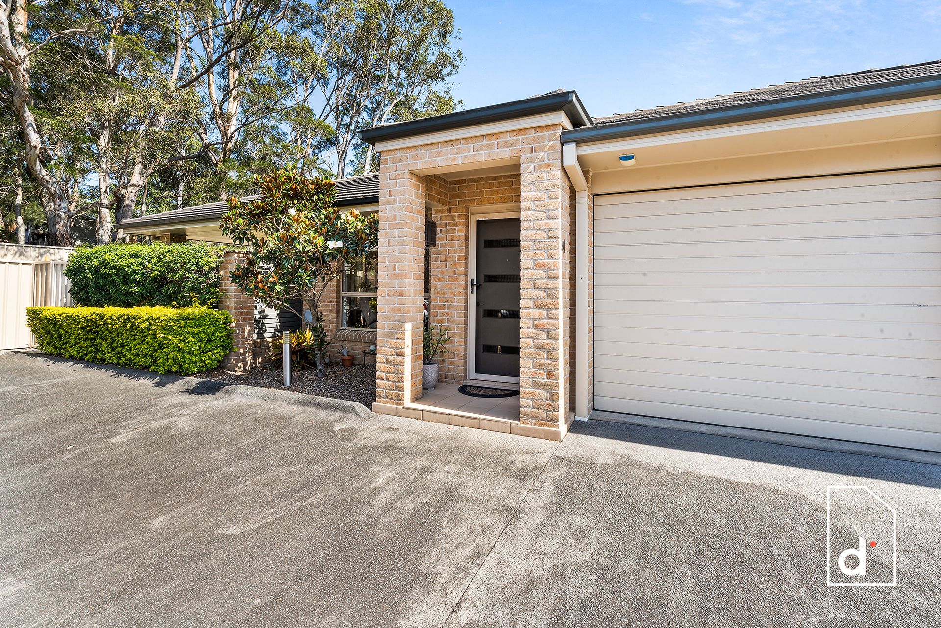 4/10 Derwent Avenue, Avondale NSW 2530