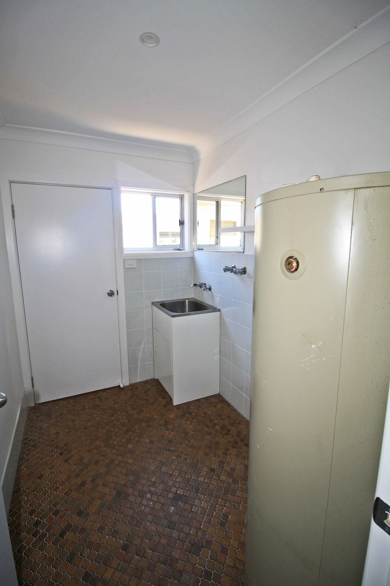 6 Pioneer Street, NORTH HAVEN NSW 2443