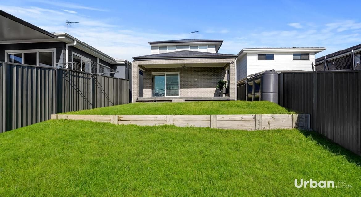Leppington 17 Batavia Avenue