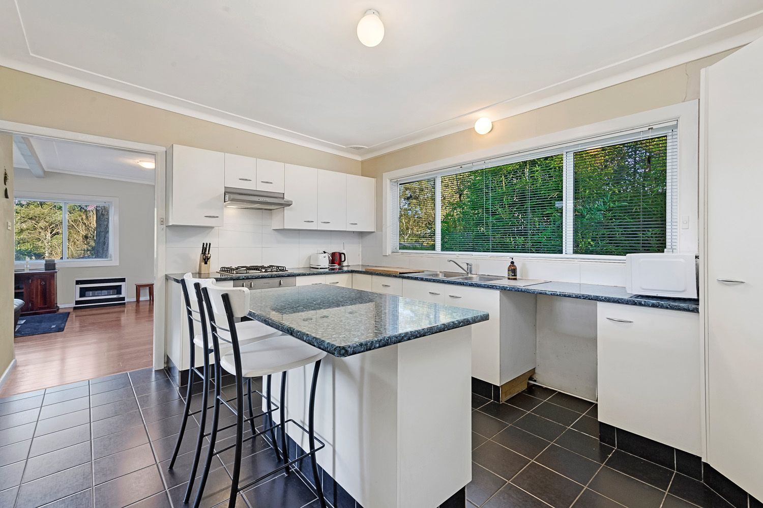 34A Campbell Avenue, Normanhurst, Normanhurst - Thumbnail 6