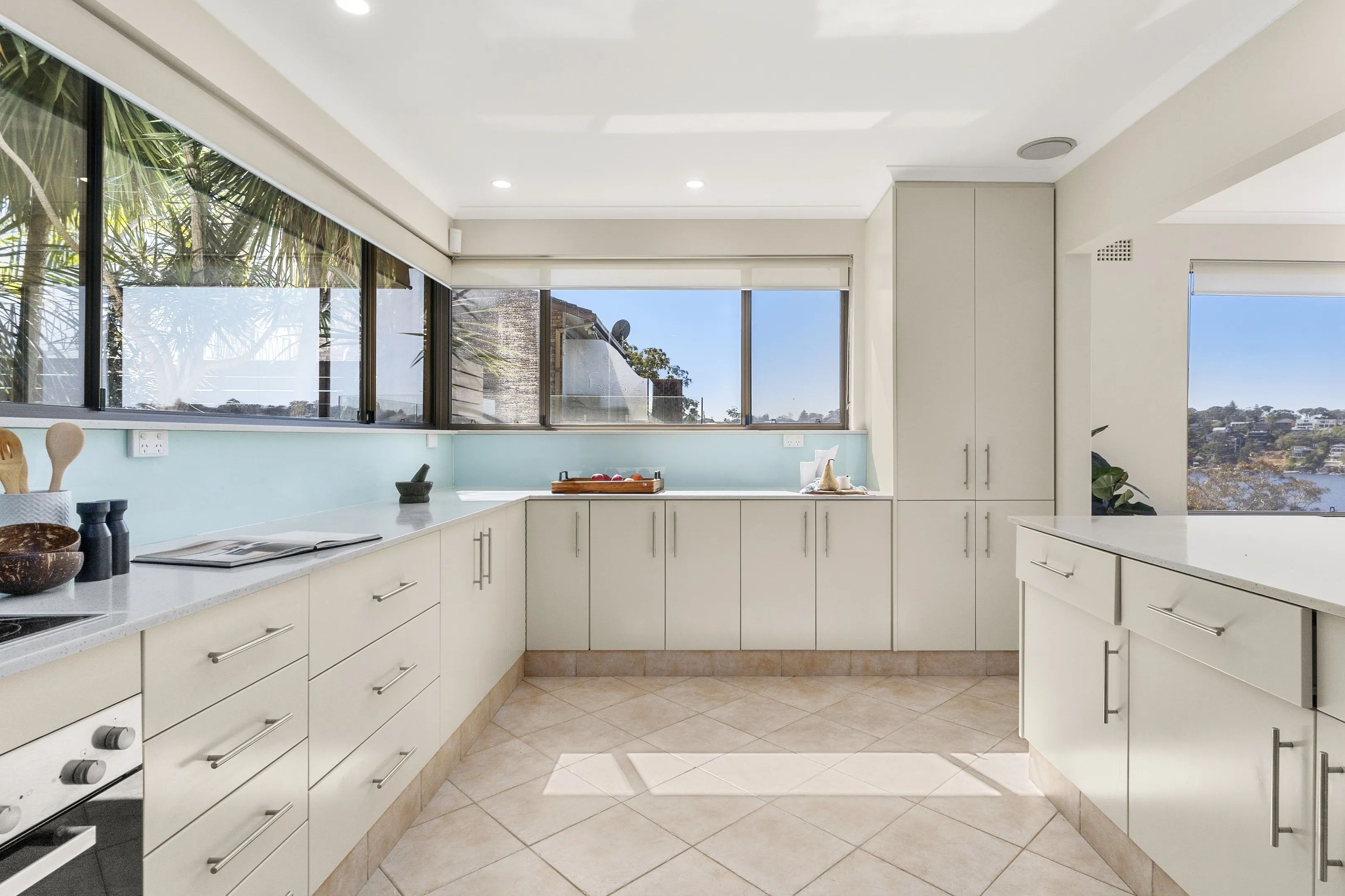 164 Ellesmere Road Gymea Bay 2227