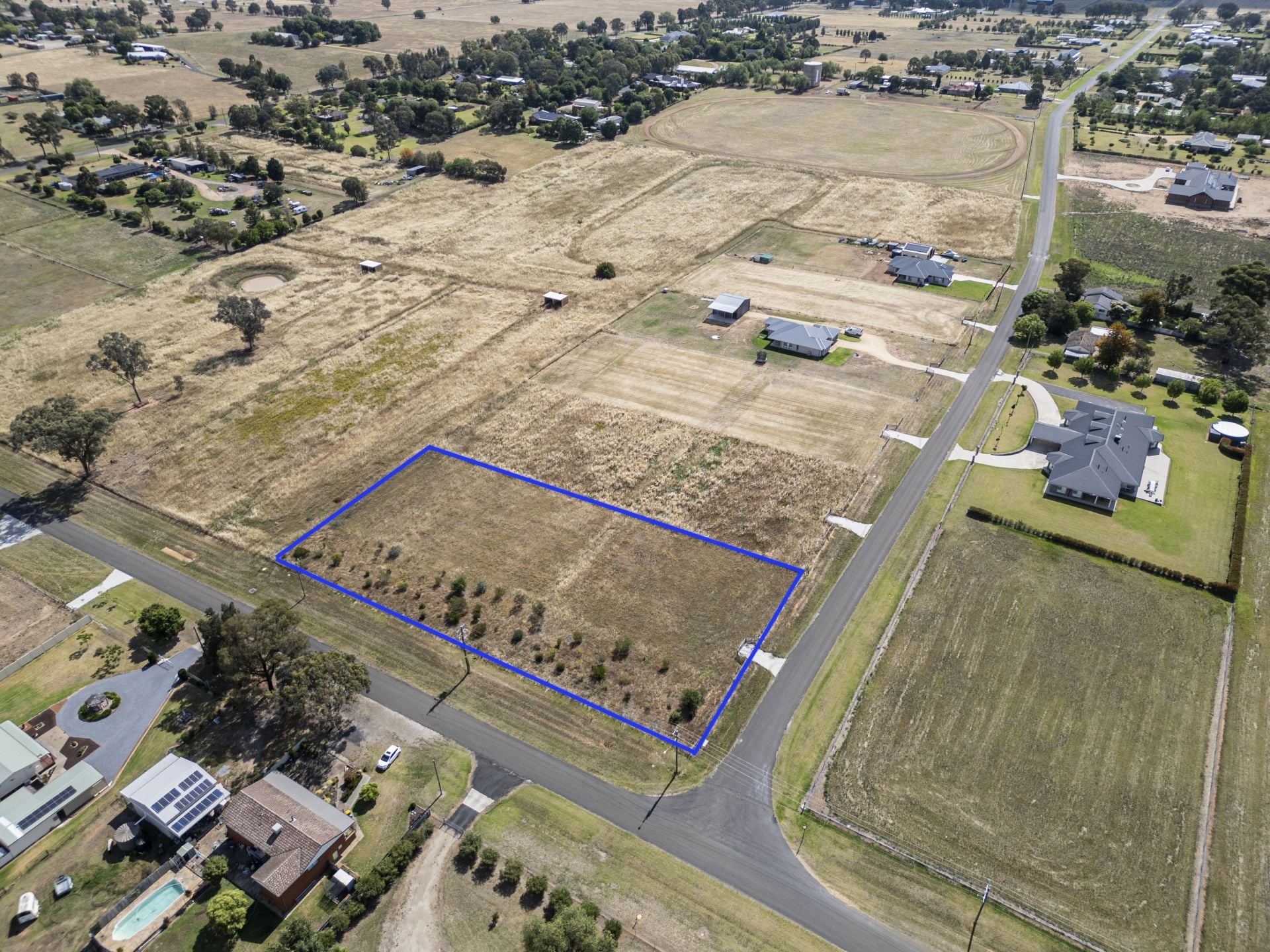 3 Calare Street, Cowra NSW, Cowra - Thumbnail 3