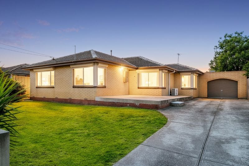 98 Monash Street, Lalor