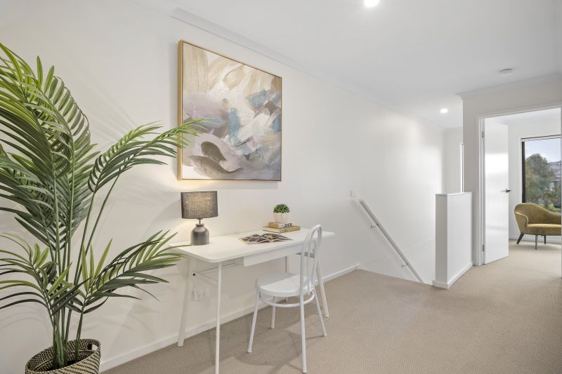 15 Meroo Walk, Wollert