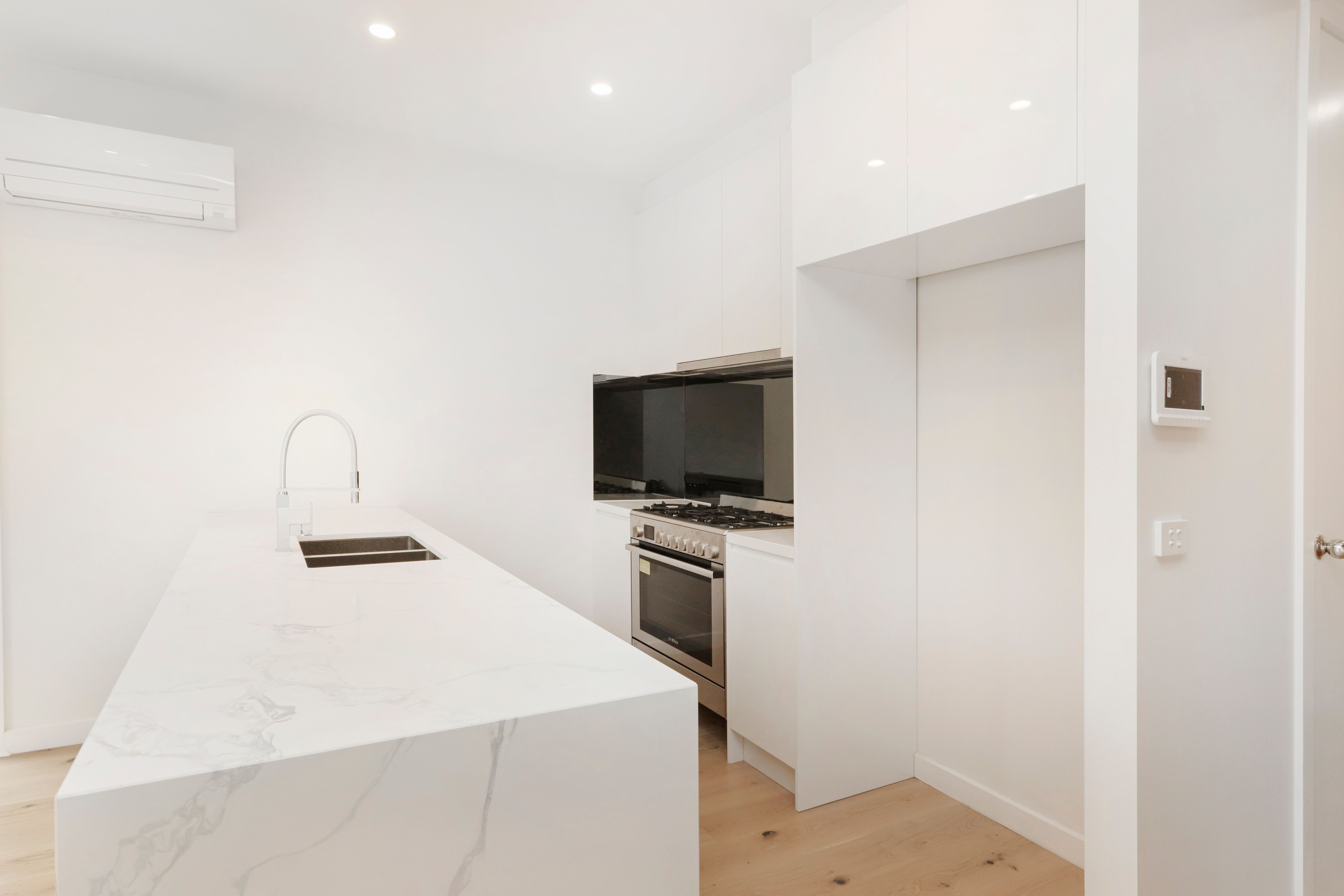 2B Creek Street Spotswood VIC, Spotswood - Thumbnail 4