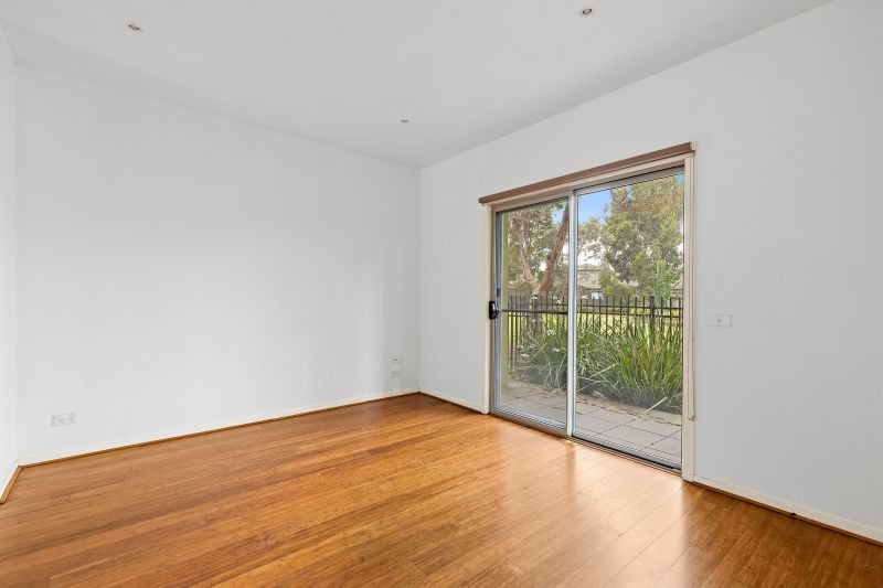 30/60 Cradle Mountain Drive, Craigieburn