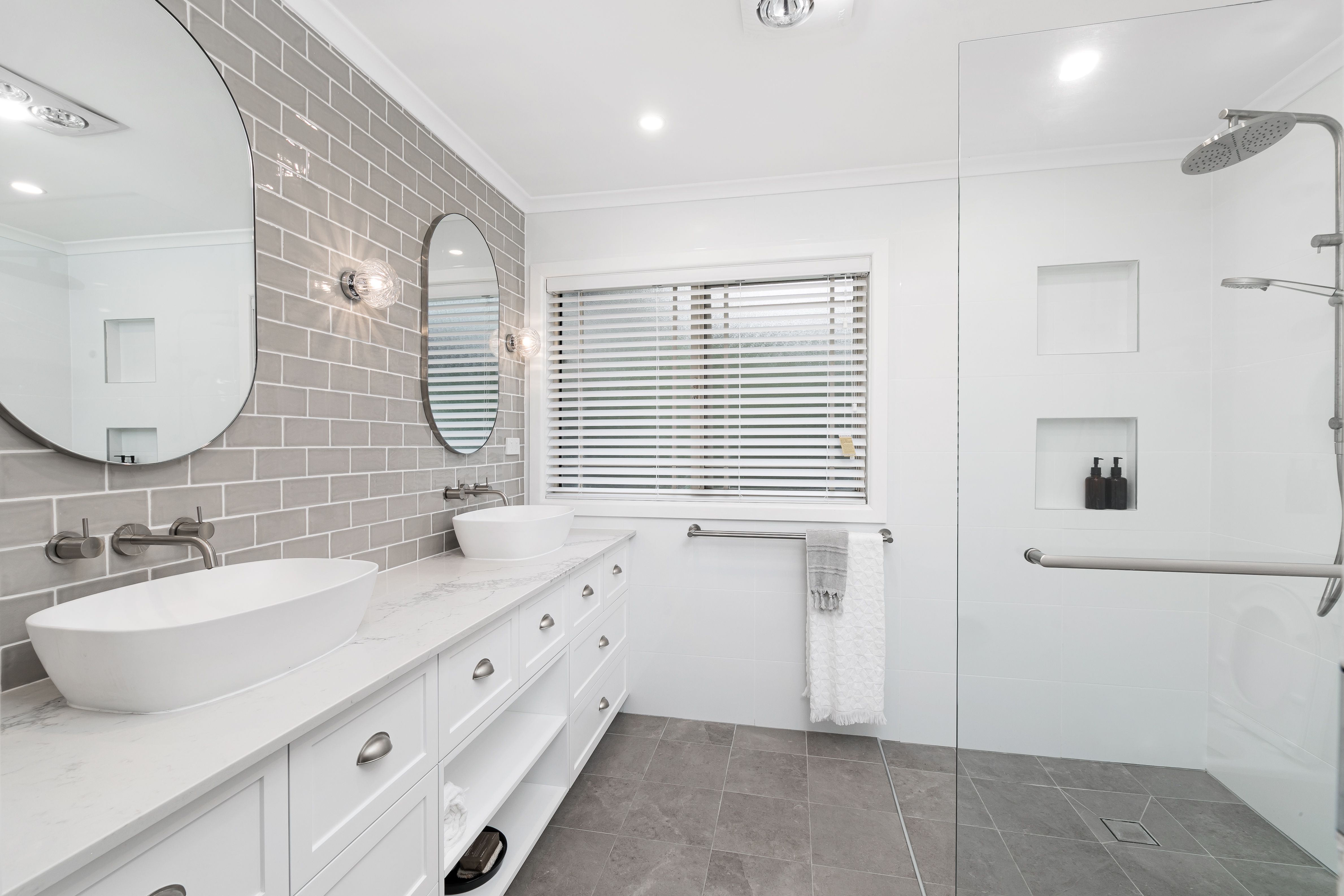 7 Kungar Road, CARINGBAH SOUTH, Caringbah South - Thumbnail 4