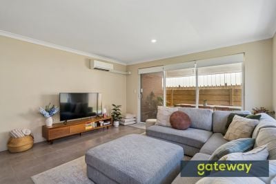 8/39 Barfield Road, Hammond Park