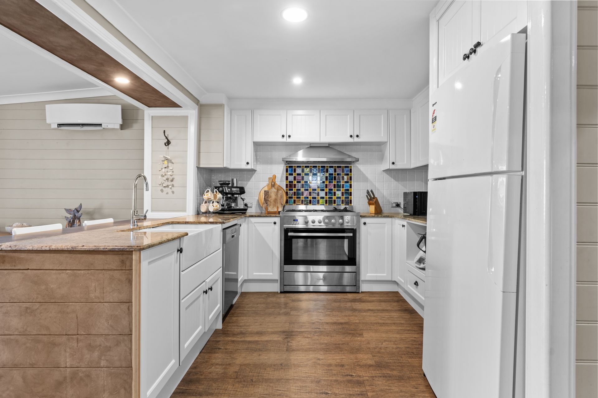 66 Lake Road, Swansea - Thumbnail 5