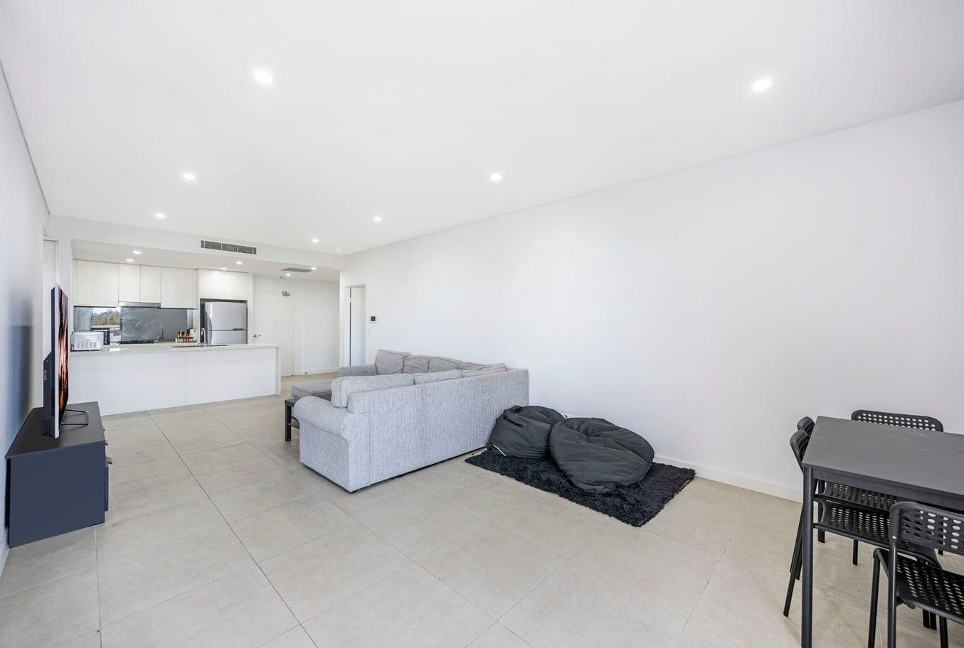 209/1 Madden Close, Botany, Botany - Thumbnail 5