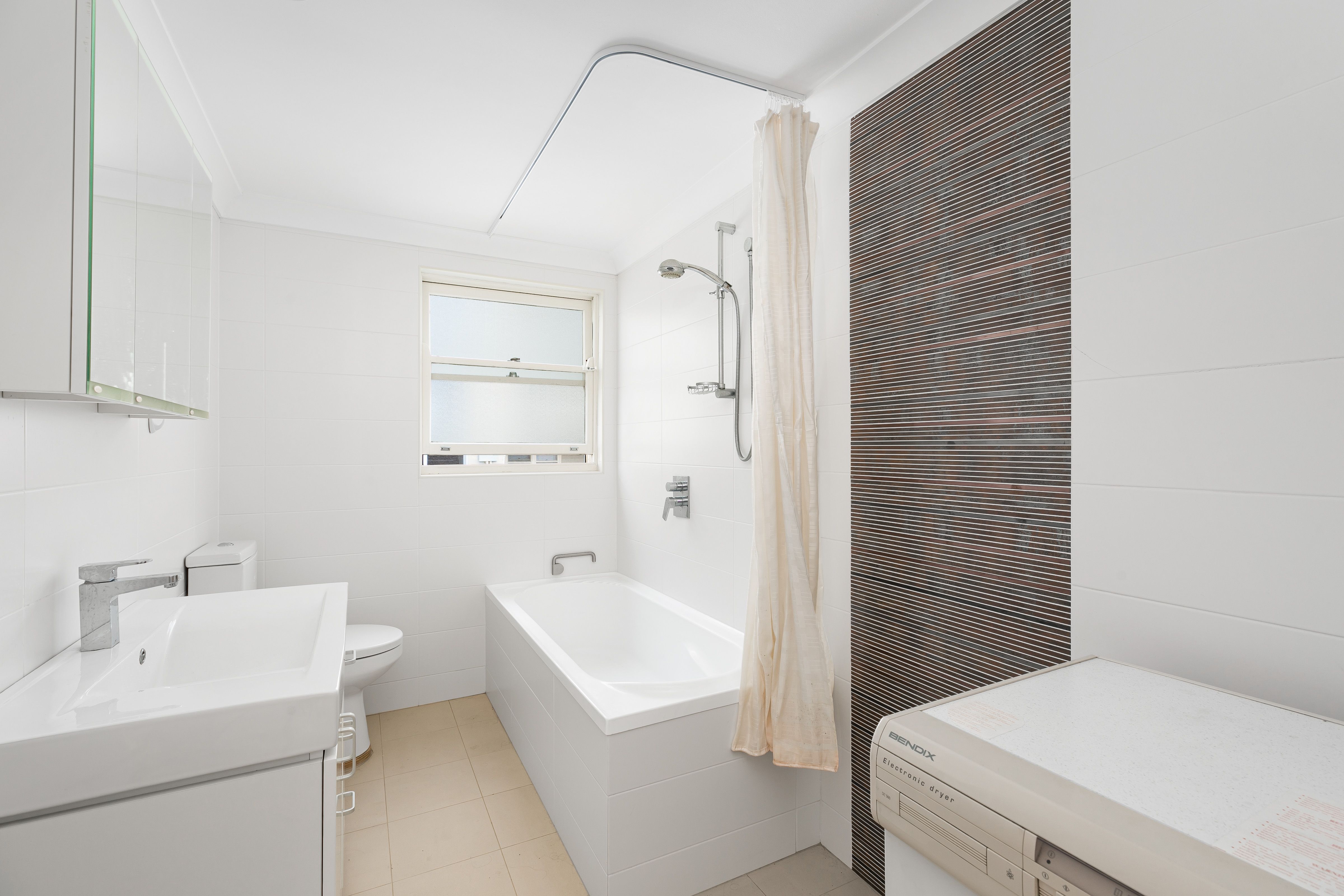 5/2 Deeban Walk CRONULLA 2230