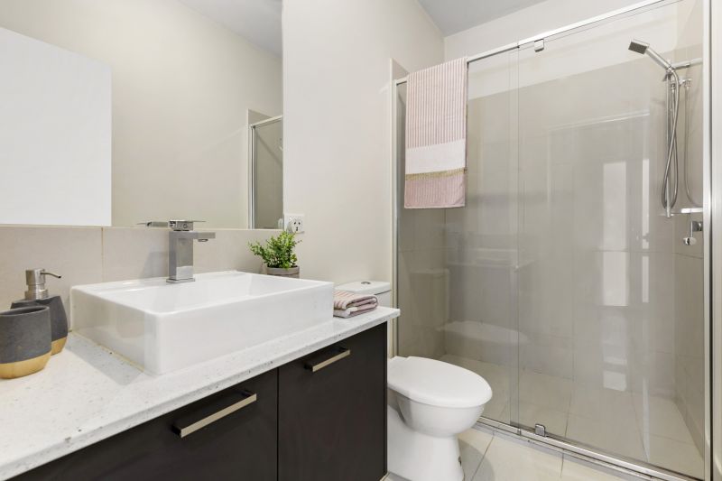 2/2 Westall Street, Thomastown