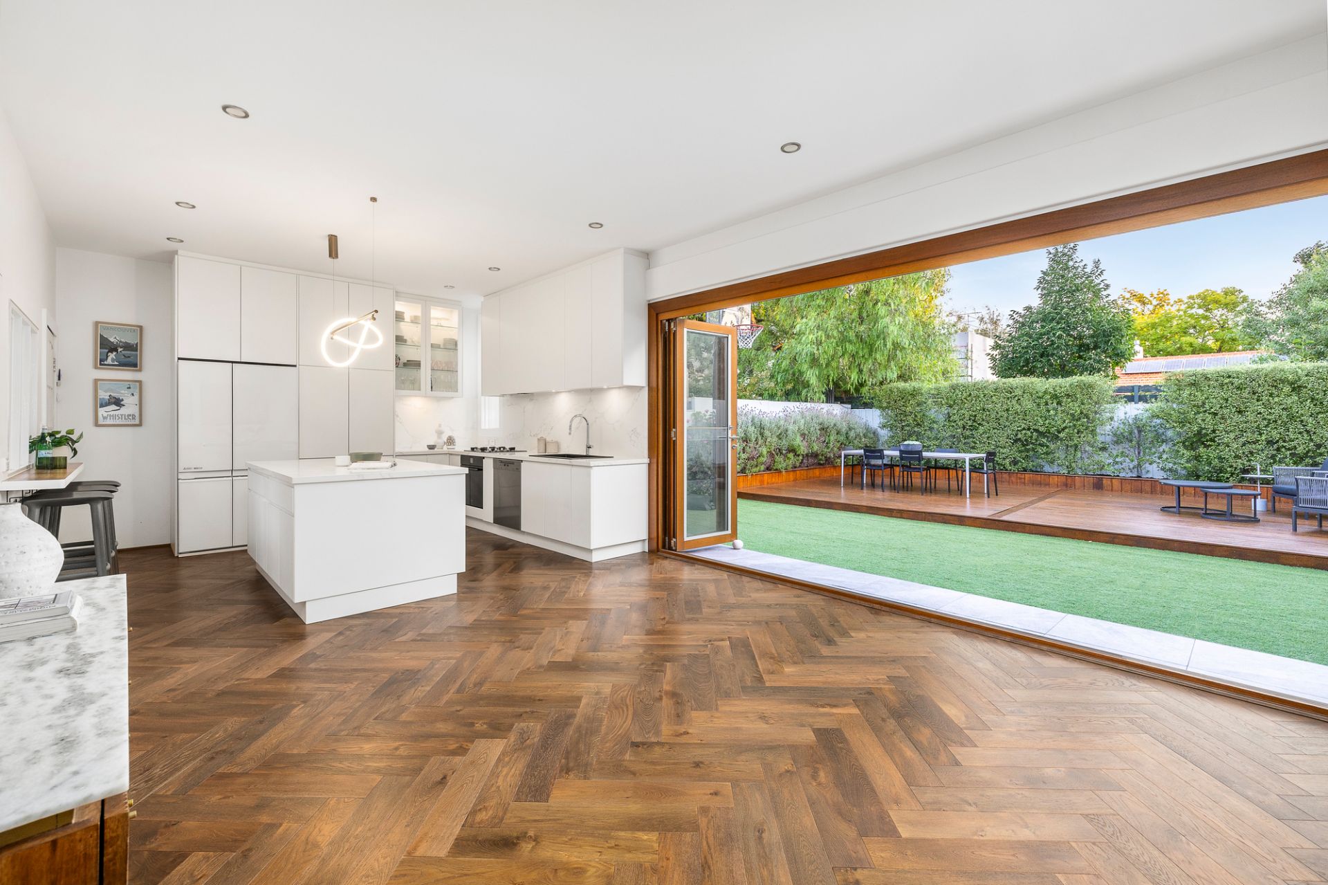 2 Campbell Street, Brighton, Brighton - Thumbnail 3