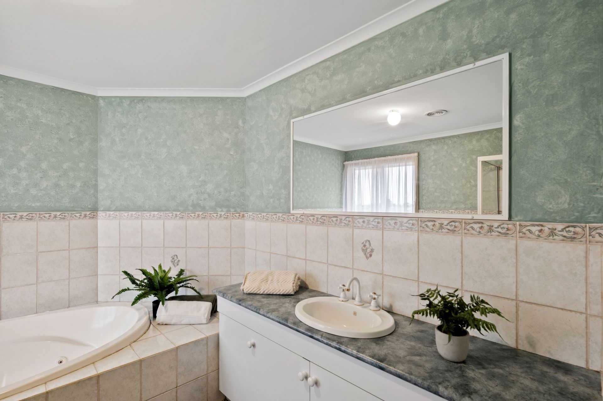 Spacious Family Living with Endless Potential