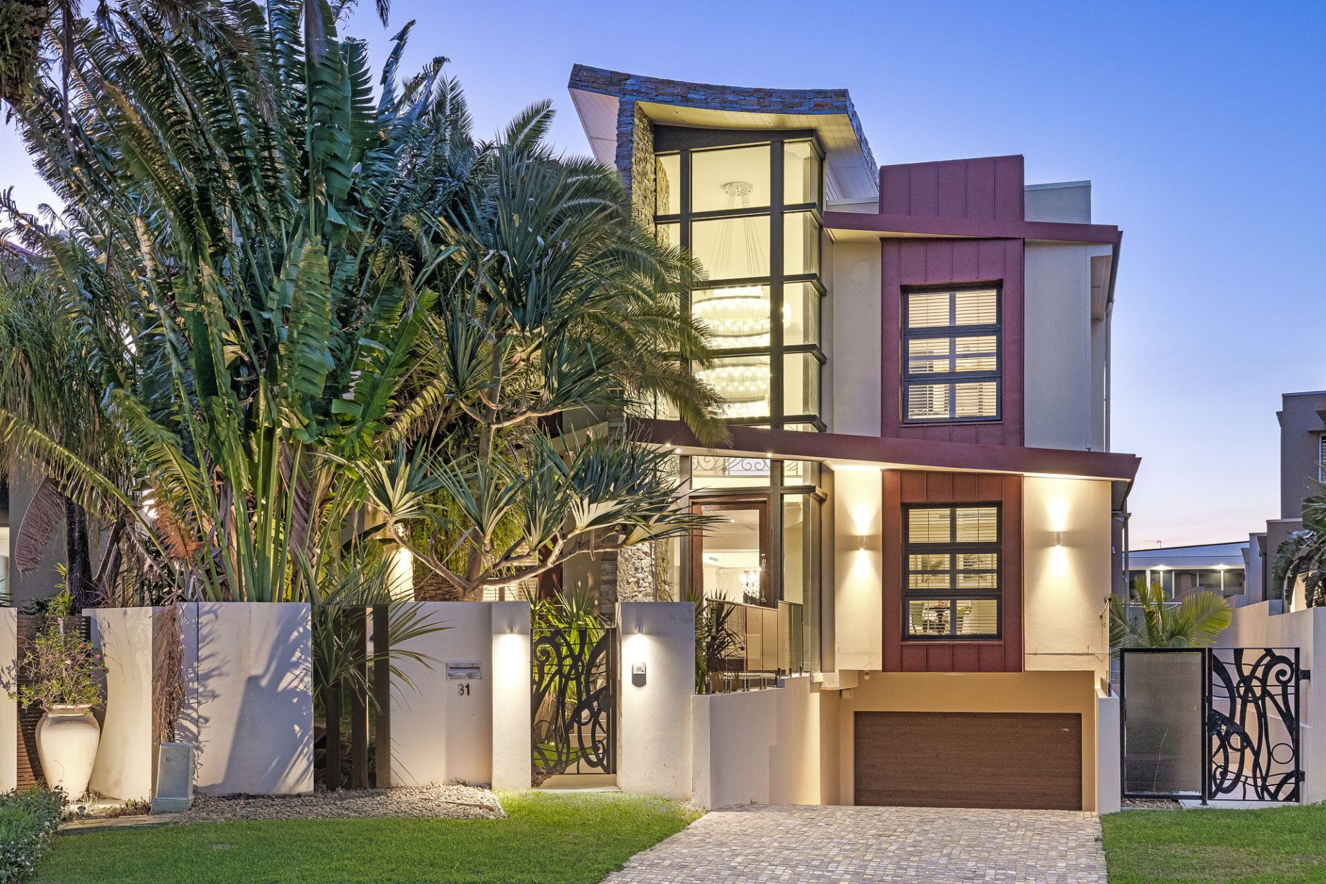 31 Hampton Court, Sovereign Islands QLD 4216, Sovereign Islands - Image 1