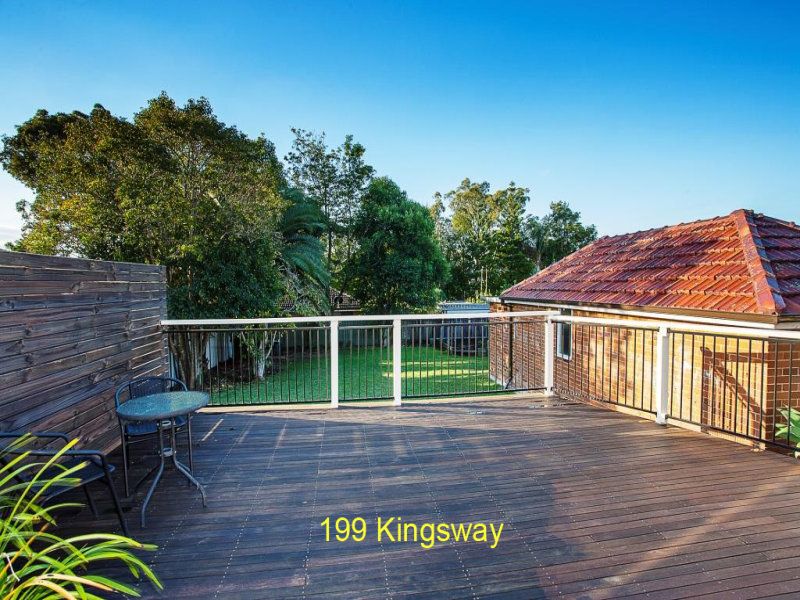 WOOLOOWARE, Woolooware - Thumbnail 3