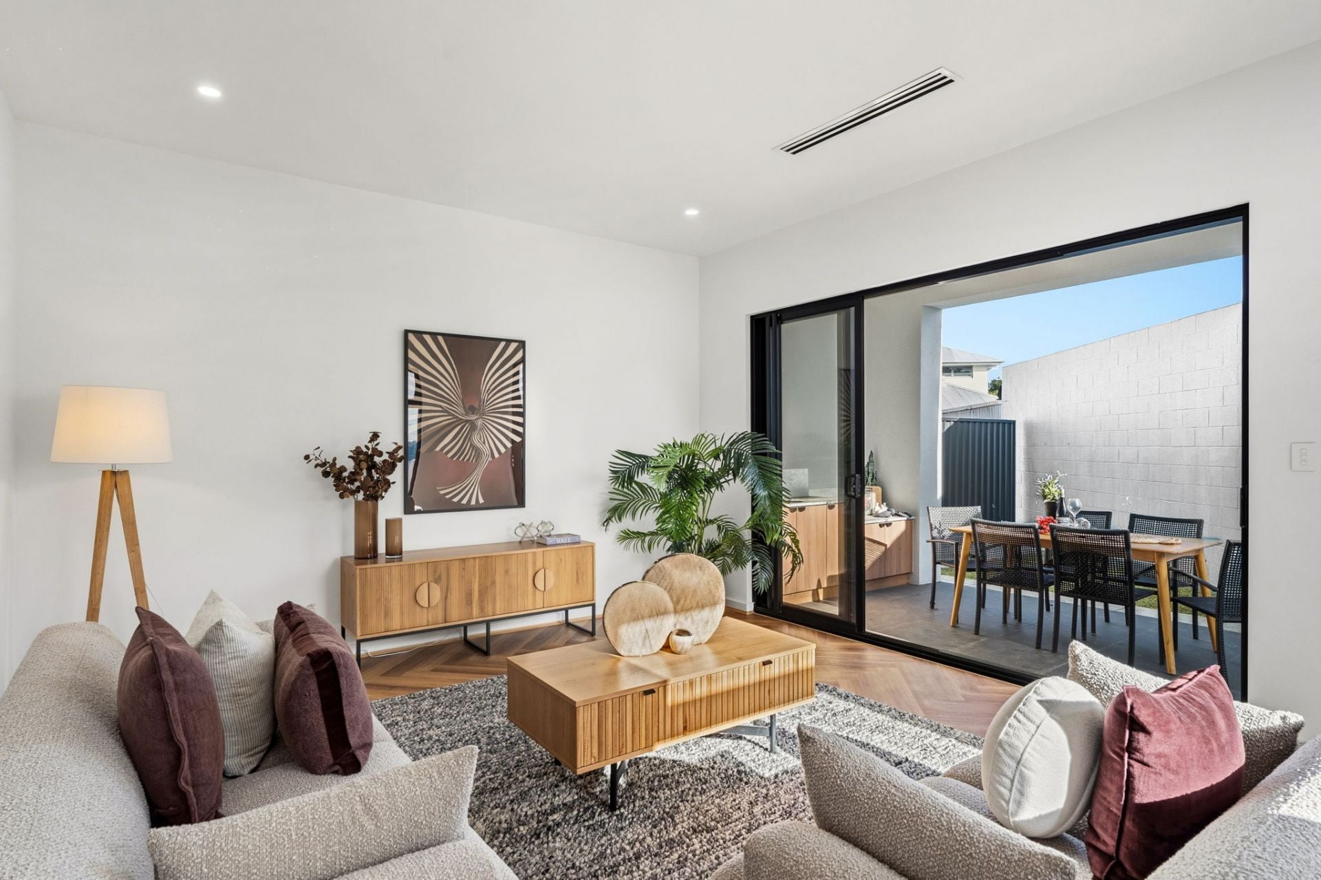 8 Ashburn Avenue, Fulham, Fulham - Thumbnail 3