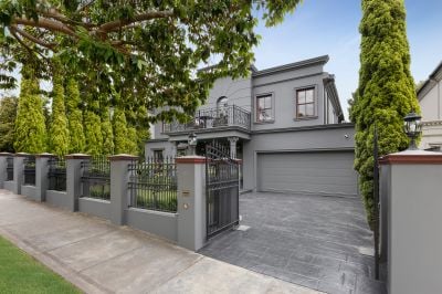 15 Thomas Street, Kew