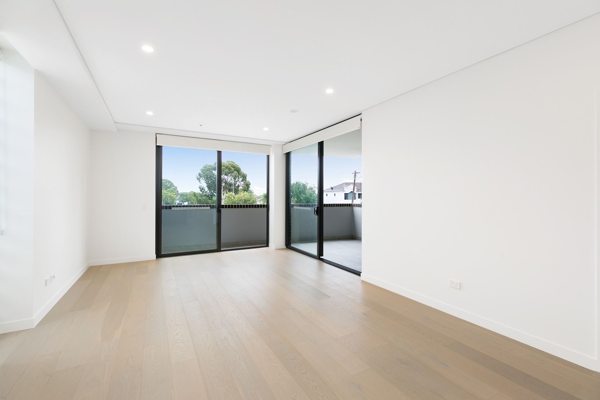 103/102-104 Caldarra Avenue ENGADINE 2233