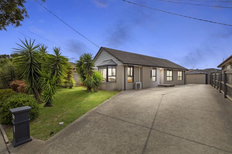 34 Festival Grove, Lalor