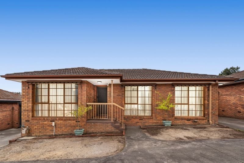 2/36 Nell Street, Greensborough