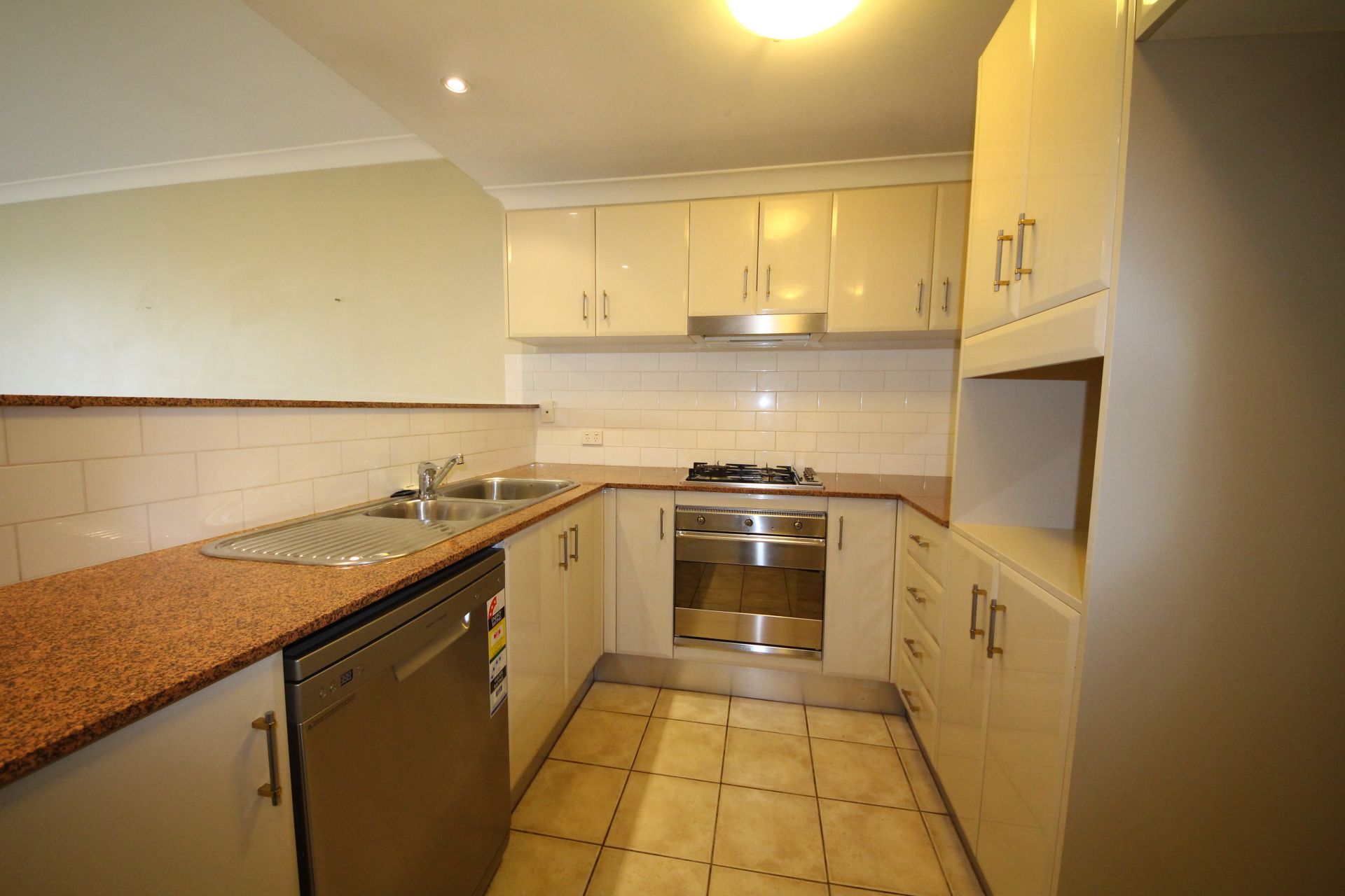 22/1 Kings Bay Avenue, Five Dock NSW