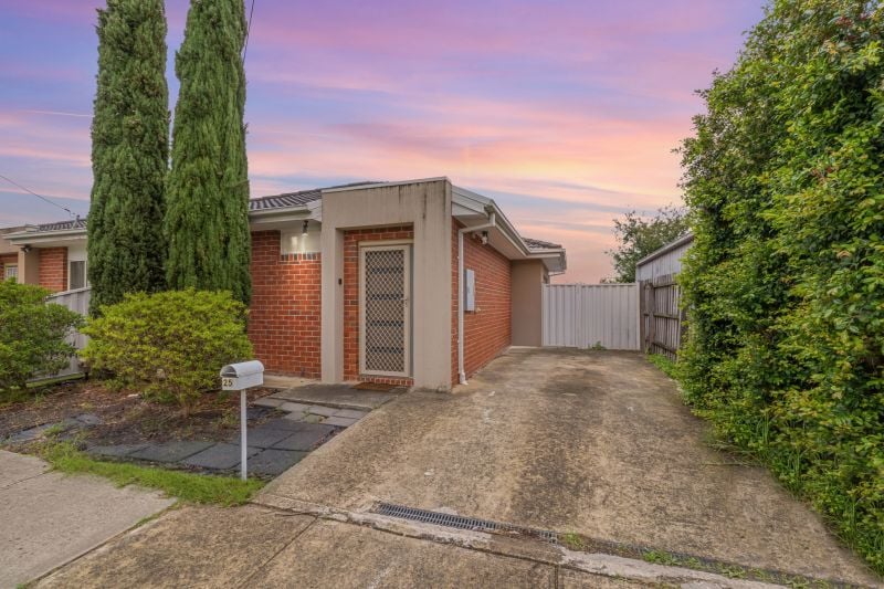 25 Ash Street, Lalor
