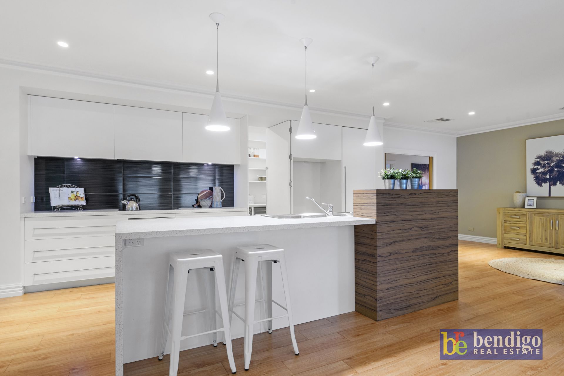 7 Tea Tree Court Strathdale VIC, Strathdale - Thumbnail 5