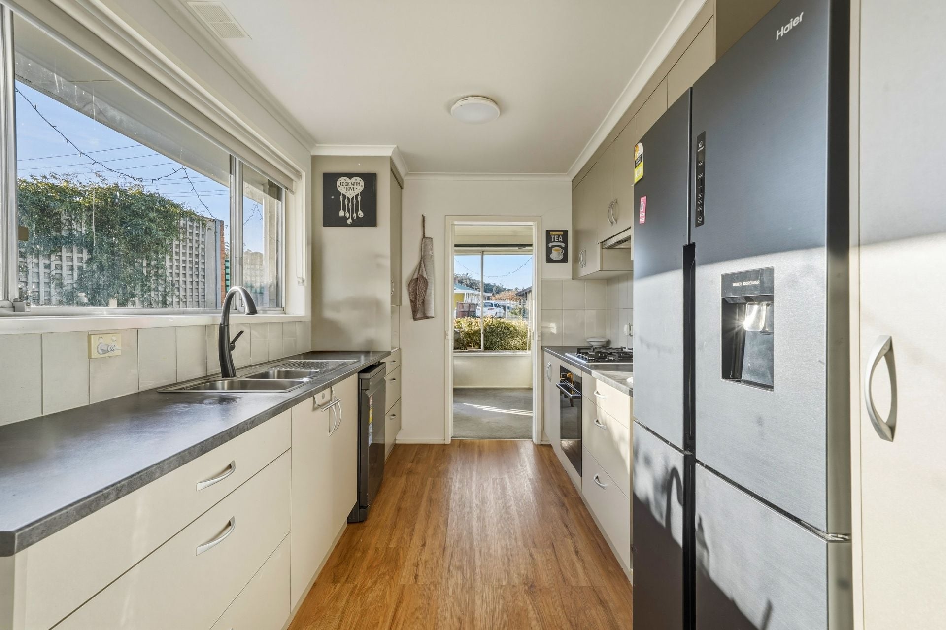 67 Hilton Road Claremont TAS, Claremont - Thumbnail 3