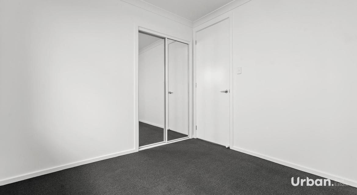 Austral 15 Parhelion Street