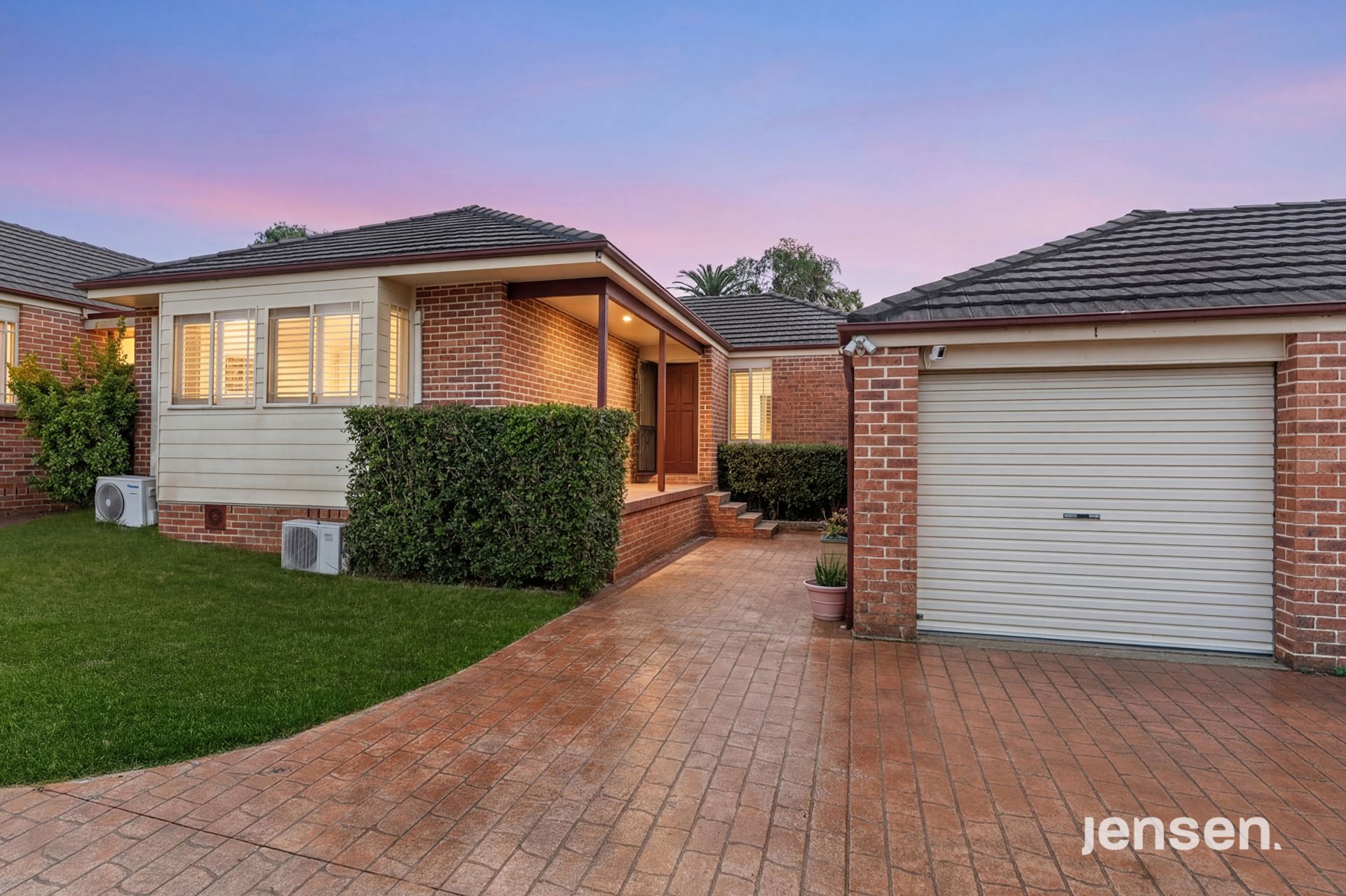 404 Error Page, Pitt Town - Image 1