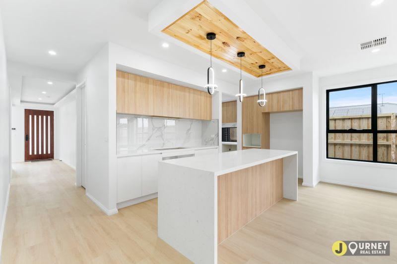2 Spinosa Road, Sunbury VIC, Sunbury - Thumbnail 8