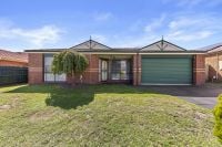 13 Forsyth Court, Cranbourne North VIC