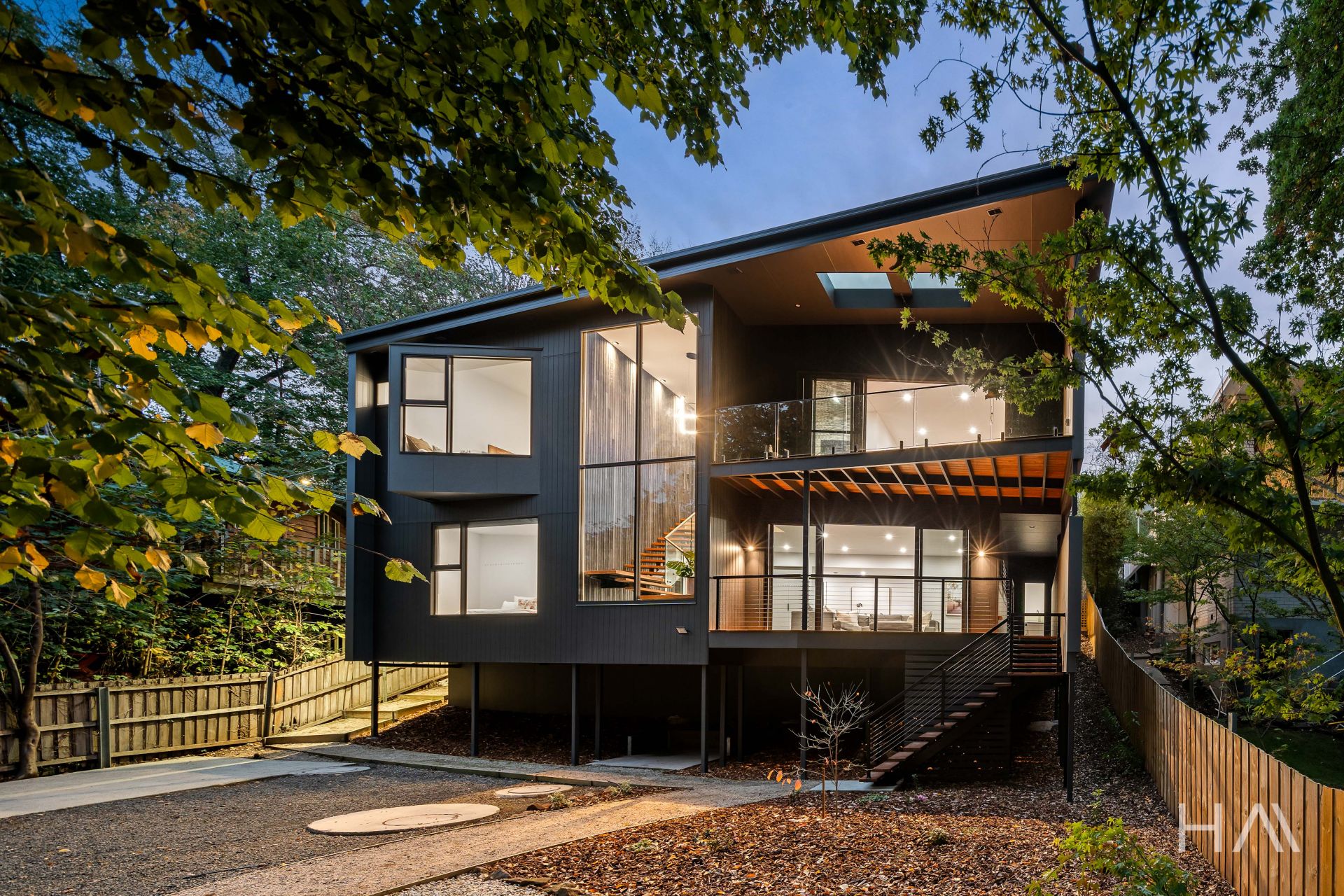 39 Newstead Crescent Newstead, Newstead - Thumbnail 2