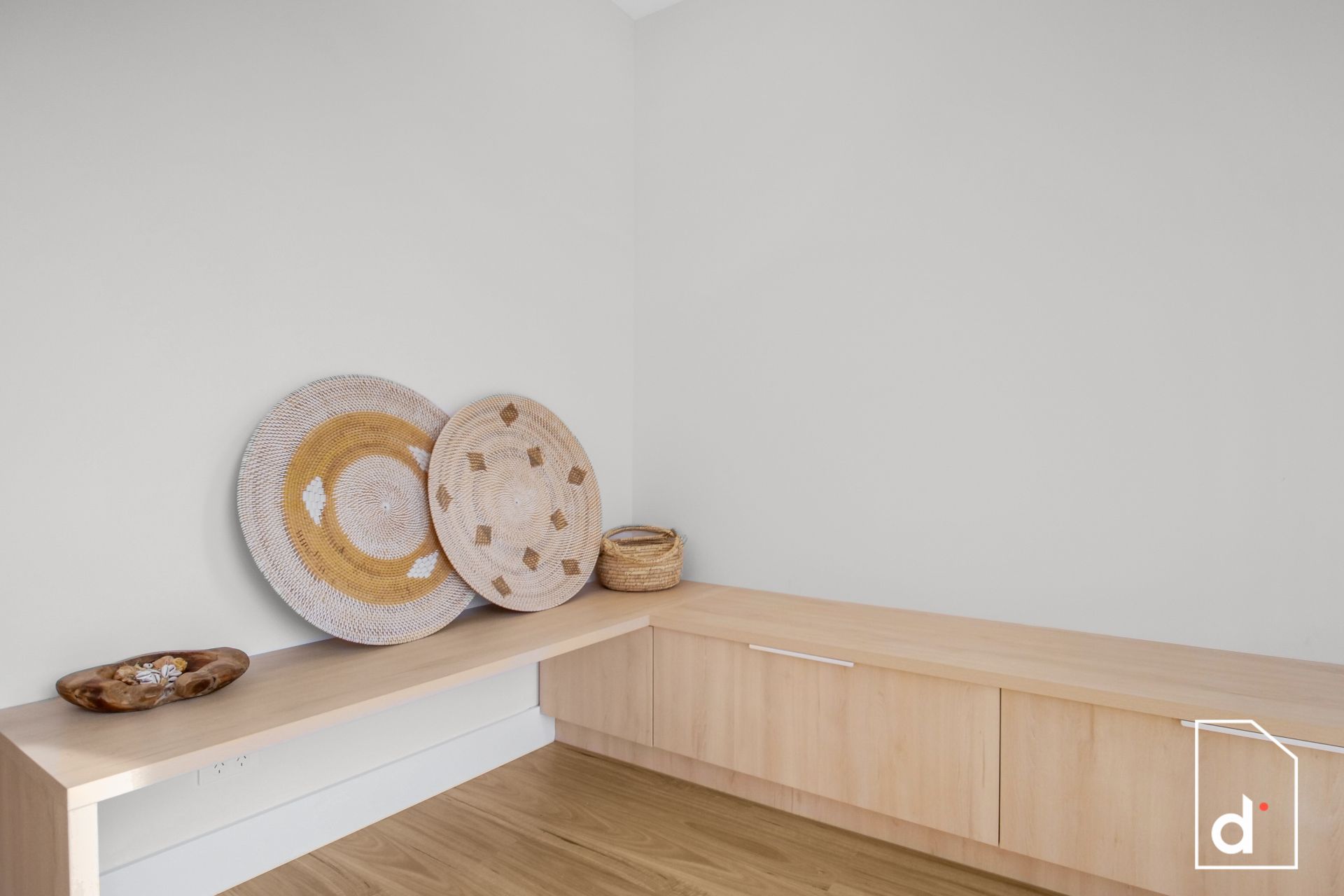 10 The Esplanade, Oak Flats NSW