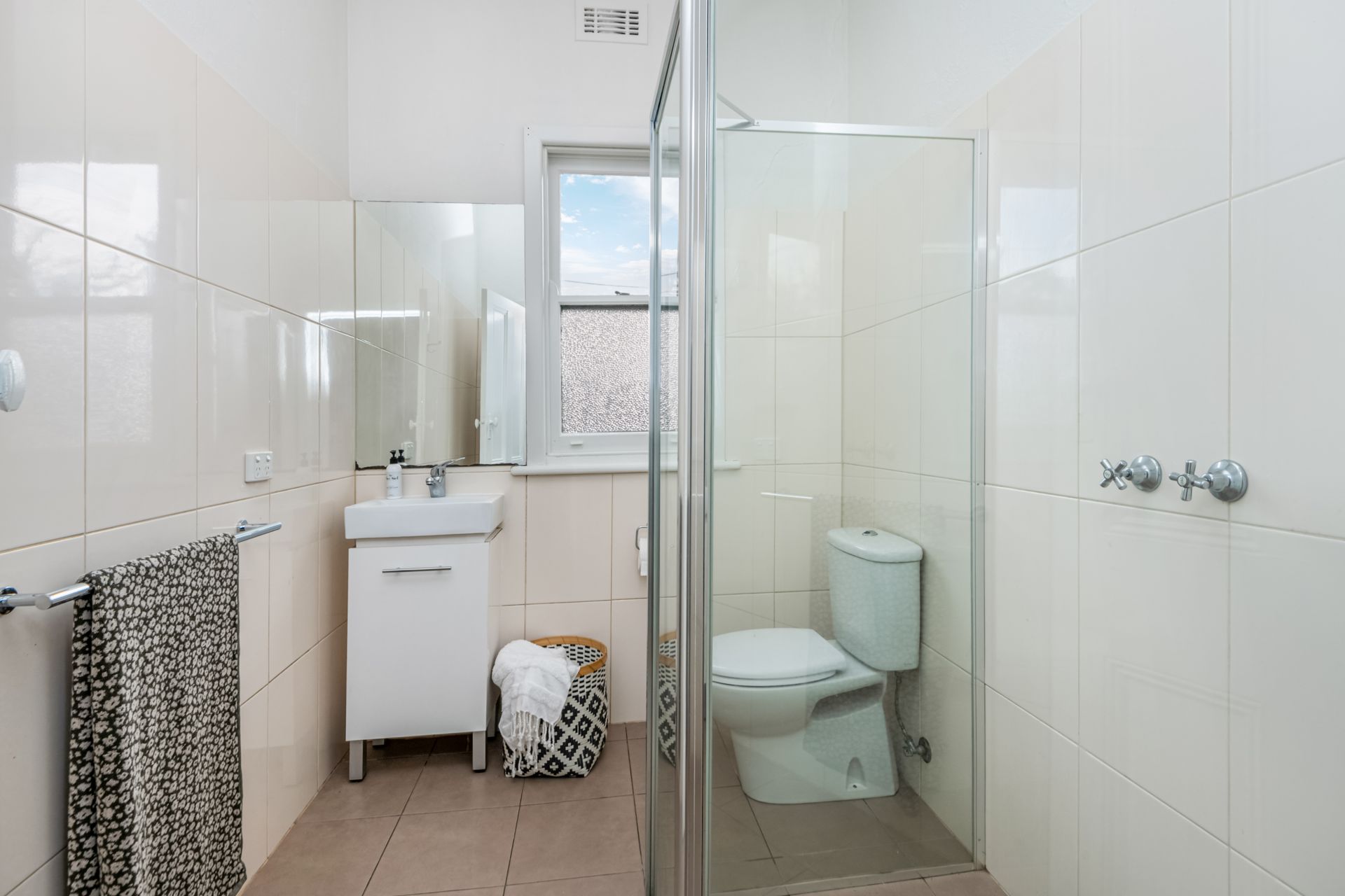 201 Allingham Street, Kangaroo Flat, Kangaroo Flat, Kangaroo Flat - Thumbnail 6