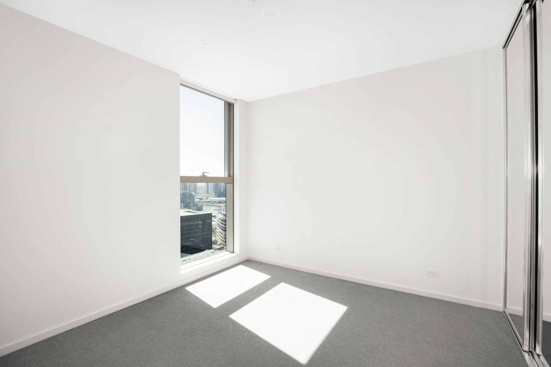 2902E/888 Collins Street, Docklands - Thumbnail 5