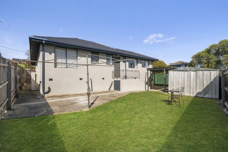 7 Golf Avenue, Kingsbury