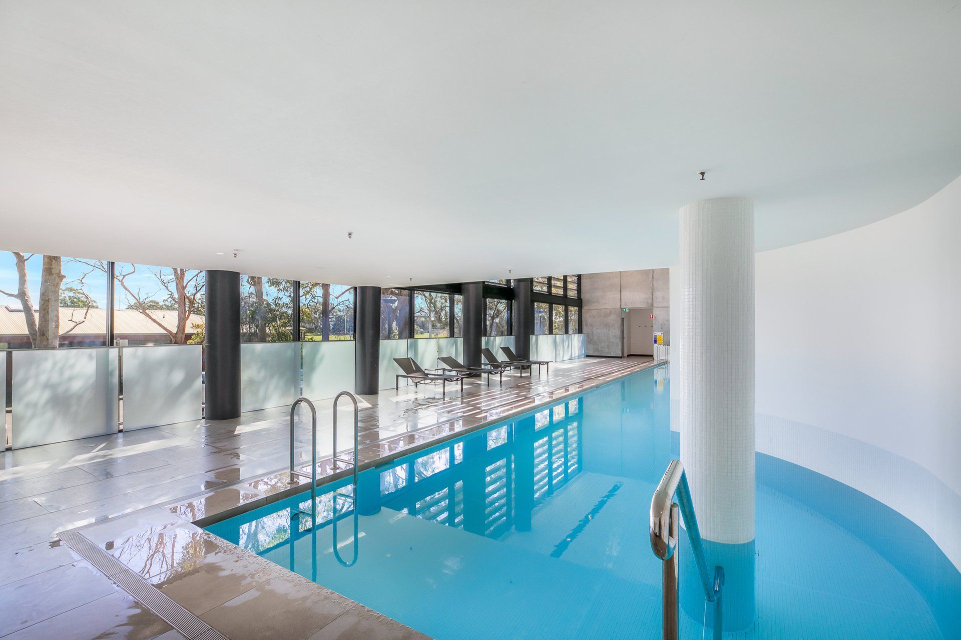 501/2 Foreshore Boulevard WOOLOOWARE 2230