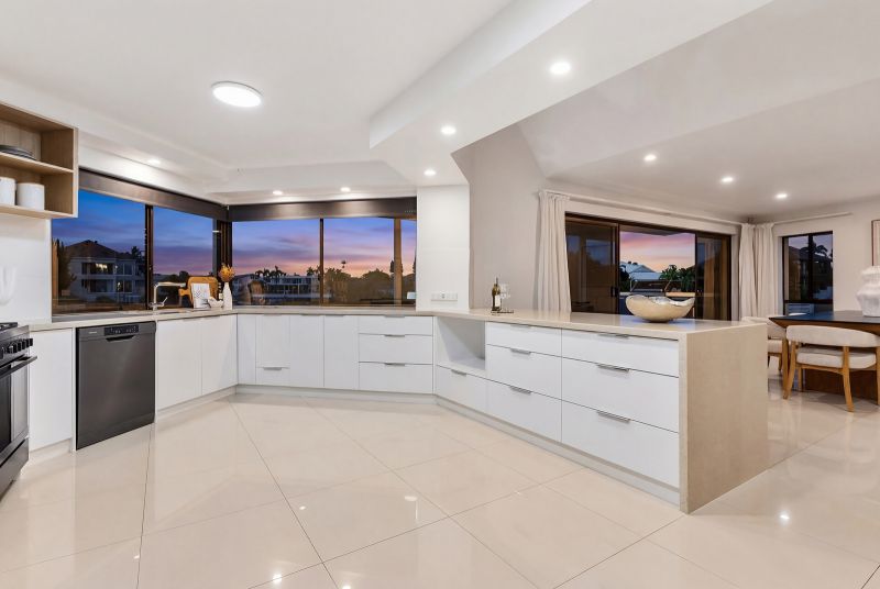 22 Blair Athol Crescent, Sorrento - Thumbnail 8