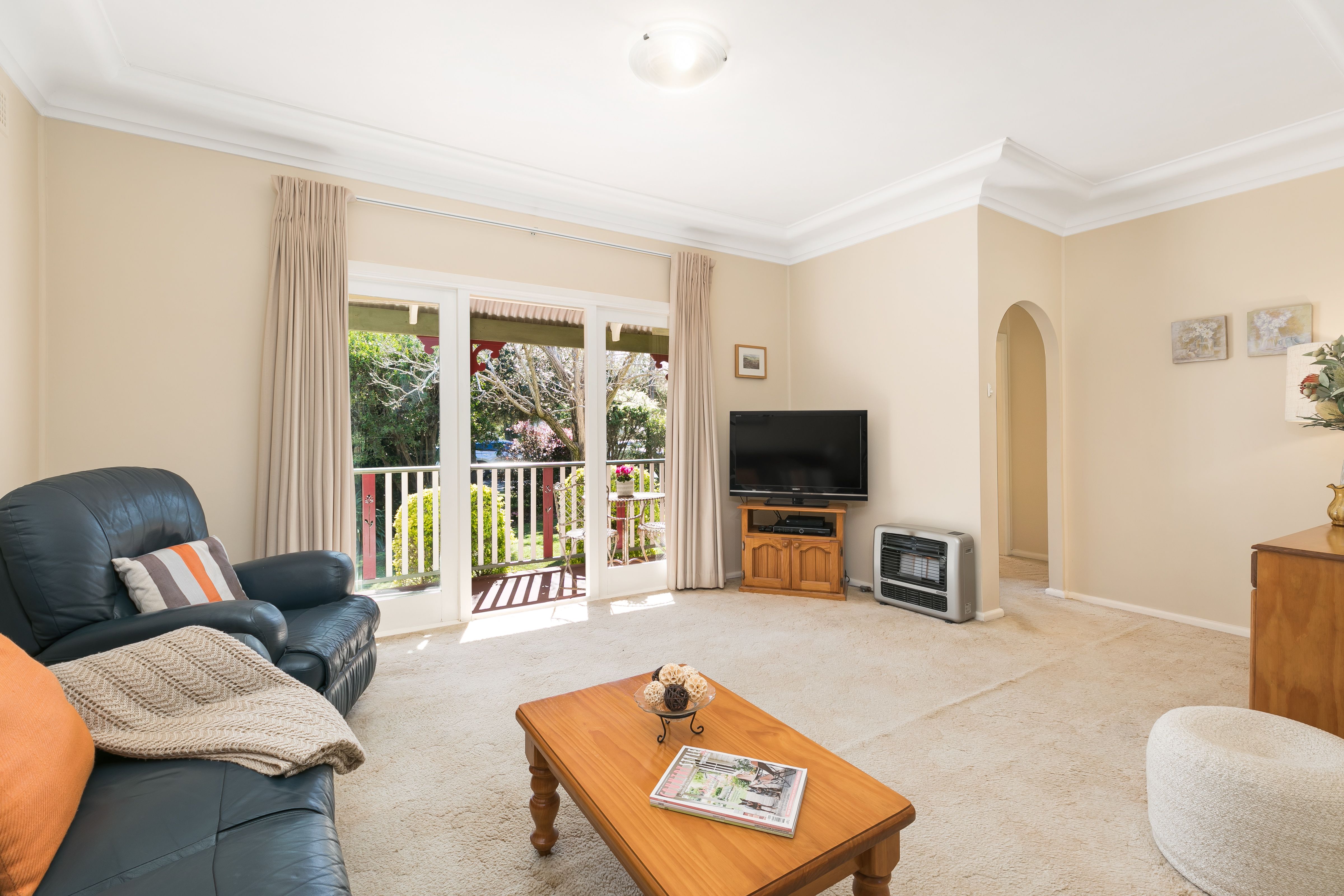 46 Bulwarra Street, CARINGBAH SOUTH, Caringbah South - Thumbnail 6